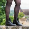 Bottines à lacets vegan écologiques noires pour femme d'occasion Mystère l'Aurore par Minuit sur Terre